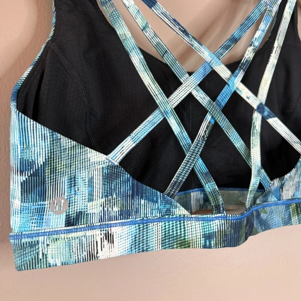 Women's 10 Lululemon Free To Be Serene Bra Sun Dazed Multi Blue